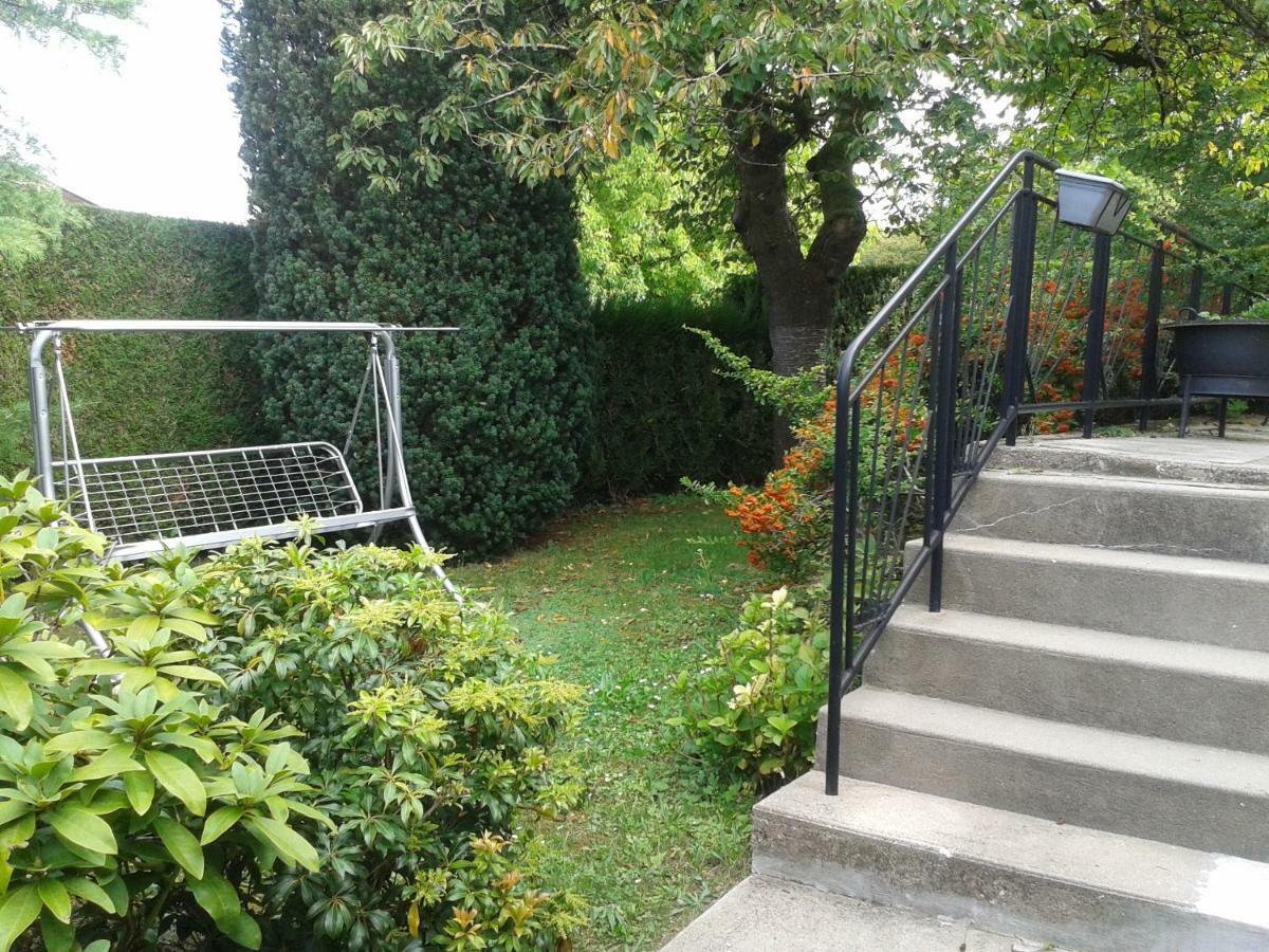 Chez Christian Et Isa Apartment Haudainville Exterior photo